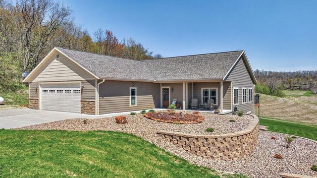 n9370 County Road P, Blair, WI 54616