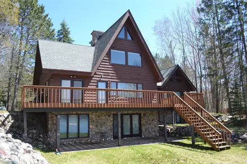 8641 N Toutant Rd, Hayward, WI 54843