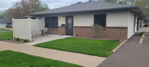 3408 Miller St #4, Eau Claire, WI 54701