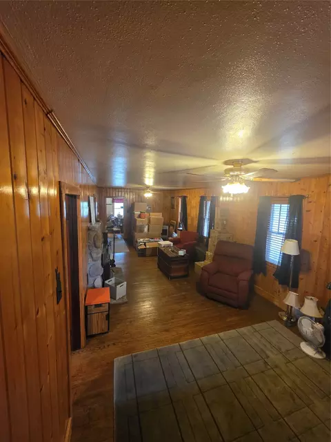 Entry Way - 8644 N Lumbard Ln, Springbrook, WI 54875 photo 2 of 3