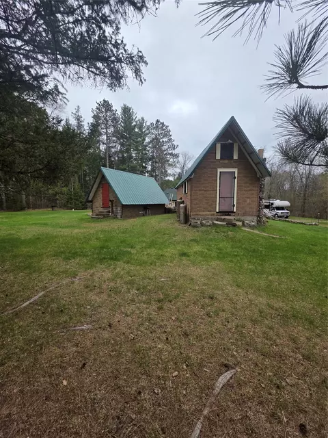 Exterior - 8644 N Lumbard Ln, Springbrook, WI 54875 photo 7 of 11