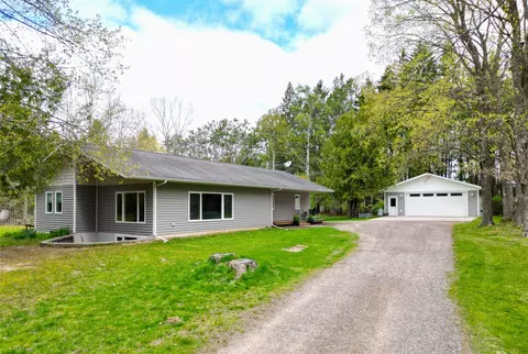 W7950 Us Highway 8, Ladysmith, WI 54848