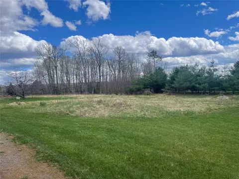 Exterior - 80036 Peeksville Rd, Glidden, WI 54527 photo 7 of 12