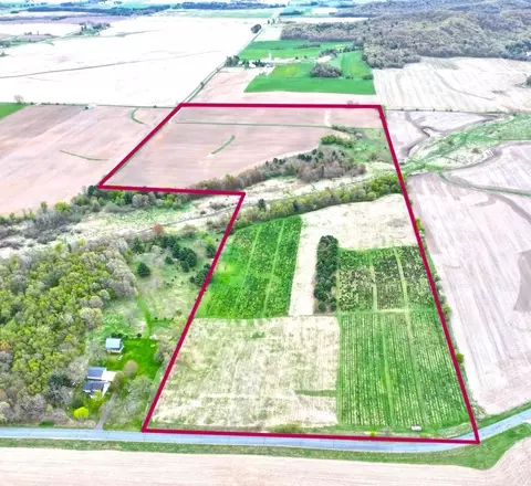 60 Acres S Pole Grove Rd, Hixton, WI 54635