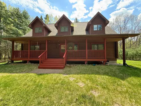 1230 S Lake Dr, Shell Lake, WI 54871