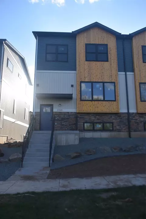 2320 1st St, Eau Claire, WI 54703