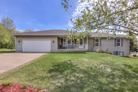 311 Glenwood Ct, Chippewa Falls, WI 54729