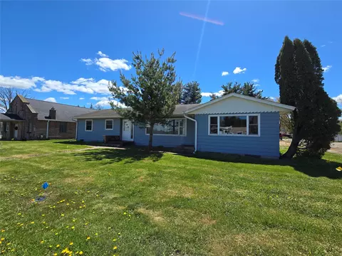 1306 E Division Ave, Barron, WI 54812