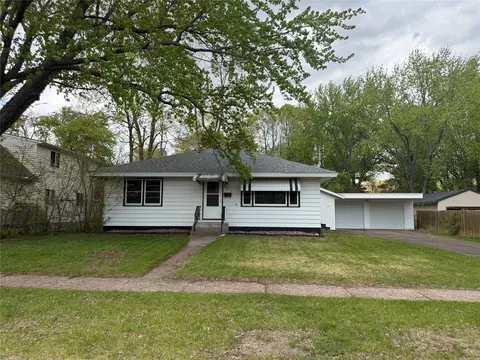 638 Selma St, Eau Claire, WI 54703