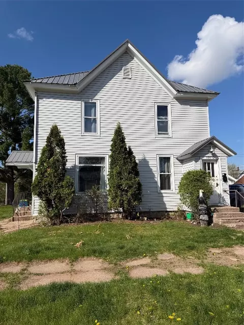 104 N Grove St #2, Chippewa Falls, WI 54729