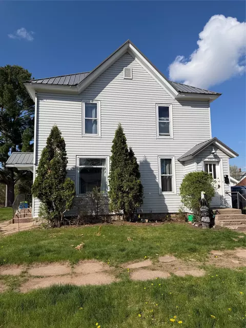 104 N Grove St #2, Chippewa Falls, WI 54729