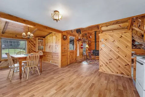 Dining - 19498 E County Road Gg, Augusta, WI 54722 photo 2 of 2