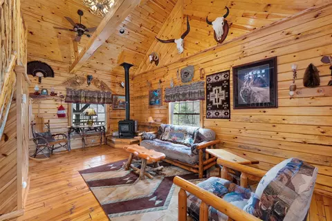 Living - 19498 E County Road Gg, Augusta, WI 54722 photo 1 of 6