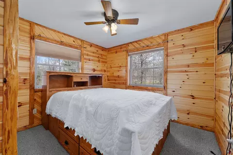 Bedroom - 19498 E County Road Gg, Augusta, WI 54722 photo 1 of 2