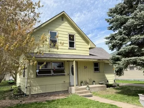 117 2nd Ave, Shell Lake, WI 54871