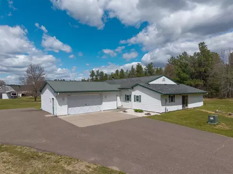 Exterior - 19530 E County Road Gg, Augusta, WI 54722 photo 3 of 10