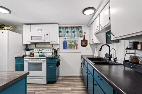 Kitchen - n6581 Mackey Road, Springbrook, WI 54875 photo 4 of 5