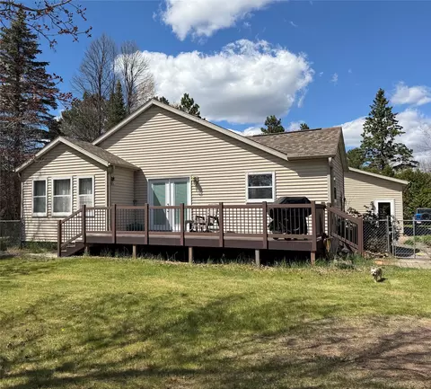 10507 N Hamblin St, Hayward, WI 54843