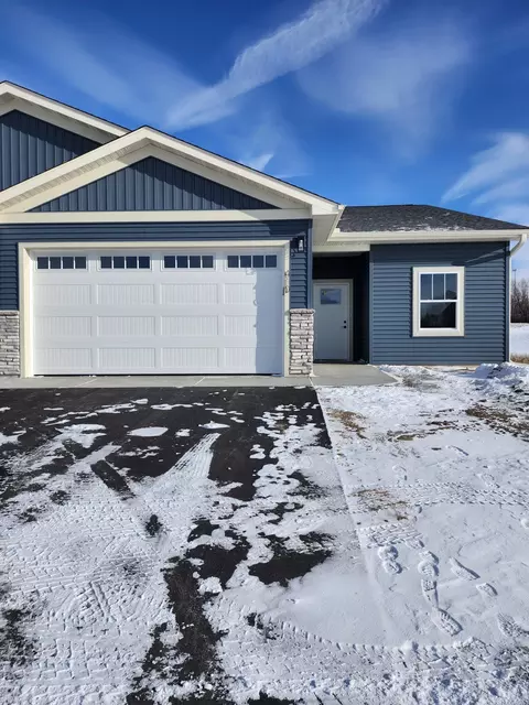 406 Norske St, Woodville, WI 54028