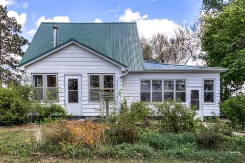 e8142 County Road C, Elk Mound, WI 54739