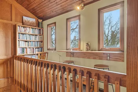 Entry Way - e6052 852nd Avenue, Colfax, WI 54730 photo 3 of 5