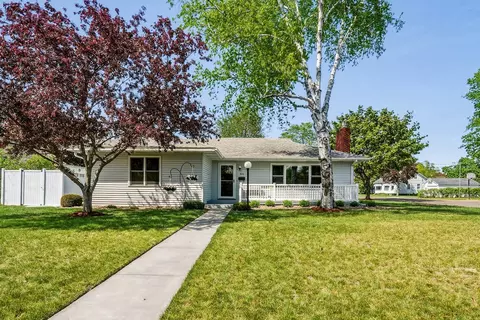 800 Stanley St, Chippewa Falls, WI 54729