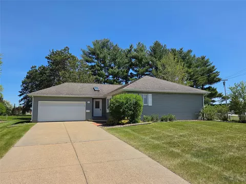 811 Forrest St, Black River Falls, WI 54615