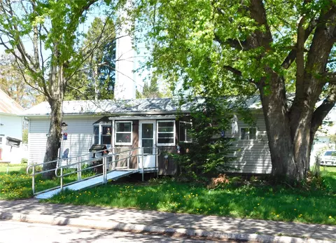516 Grand Ave, Hawkins, WI 54530