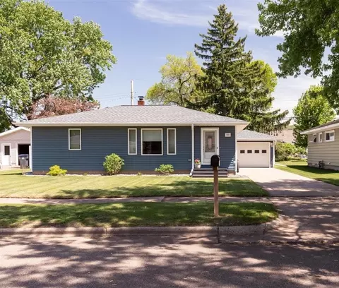 1609 Drury Ave, Eau Claire, WI 54703