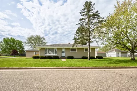 210 Willow St, Strum, WI 54770