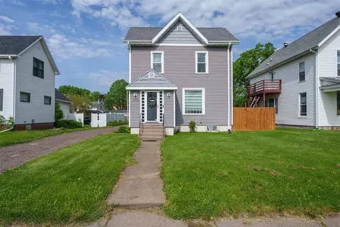 1208 State St, Eau Claire, WI 54701