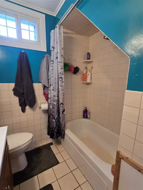 Bath - 1425 3rd St, Chetek, WI 54728 photo 2 of 2