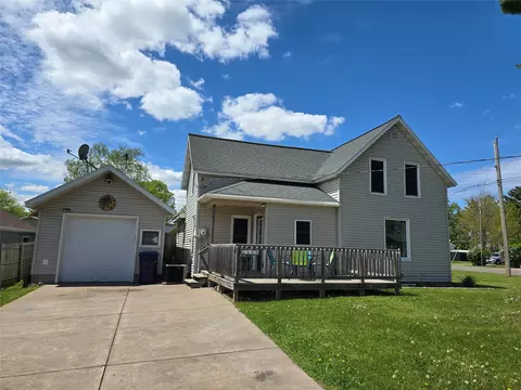 Exterior - 1425 3rd St, Chetek, WI 54728 photo 5 of 10