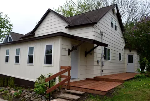 1085 Water St, Cumberland, WI 54829