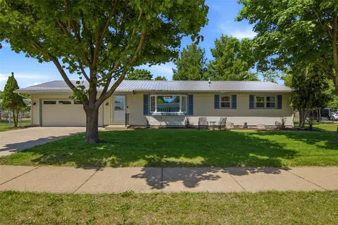 1122 Piedmont Rd, Eau Claire, WI 54703