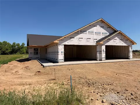 501 Sundance St, Amery, WI 54001