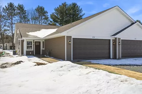 501 Sundance St, Amery, WI 54001