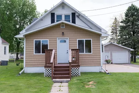 551 W Main St, Mondovi, WI 54755