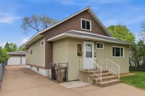 927 Sheridan Rd, Eau Claire, WI 54703