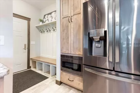 Entry Way - 2364 11 14 Ave, Cameron, WI 54822 photo 1 of 1