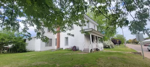 803 Main St #5, Black River Falls, WI 54615