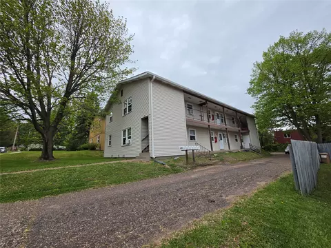 609 Mount Nemo Ave #1-6, Eau Claire, WI 54703