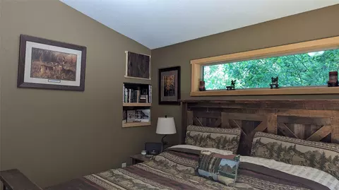 Bedroom - 3330 N Weirgor Rd, Radisson, WI 54867 photo 3 of 8
