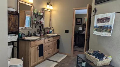 Bath - 3330 N Weirgor Rd, Radisson, WI 54867 photo 2 of 5