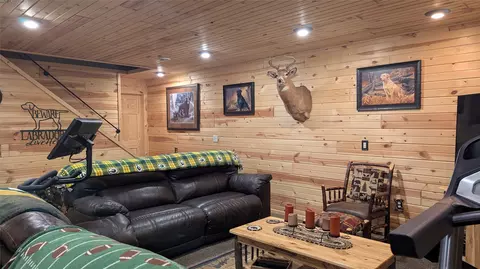 Living - 3330 N Weirgor Rd, Radisson, WI 54867 photo 3 of 3
