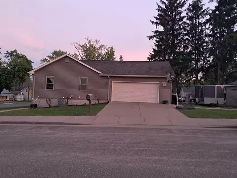 249 N Franklin St, Stanley, WI 54768