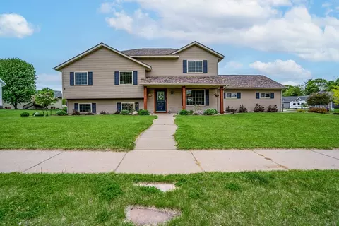 1930 Sloan St, Eau Claire, WI 54703
