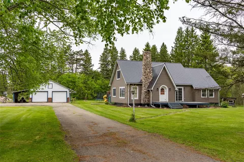 n5859 Lawrence Street, Glen Flora, WI 54526
