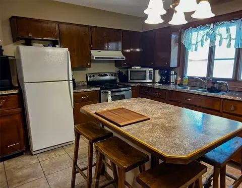 Kitchen - n4798 Loop Road, Spooner, WI 54801 photo 2 of 7