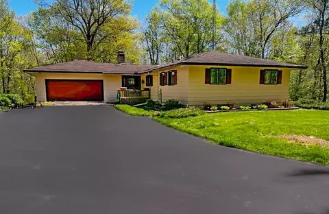 n4798 Loop Road, Spooner, WI 54801